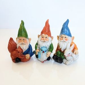 Spring Gnomes Figures Farmhouse Tier Tray